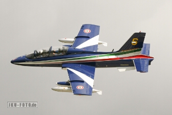 Nummer 6, Aermacci MB-339 Frecce Tricilore null