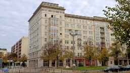 Berlin, Frankfurter Tor Block F, Nord