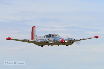 N3670B, Beech E-50 Twin Bonanza null