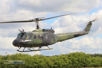 SP-YHH, Bell UH-1D null