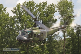 SP-YHH, Bell UH-1D null