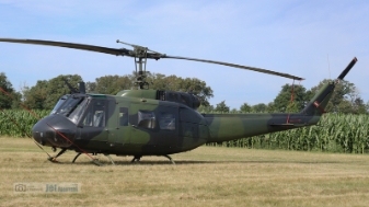 Bell UH-1D, SP-YHH null